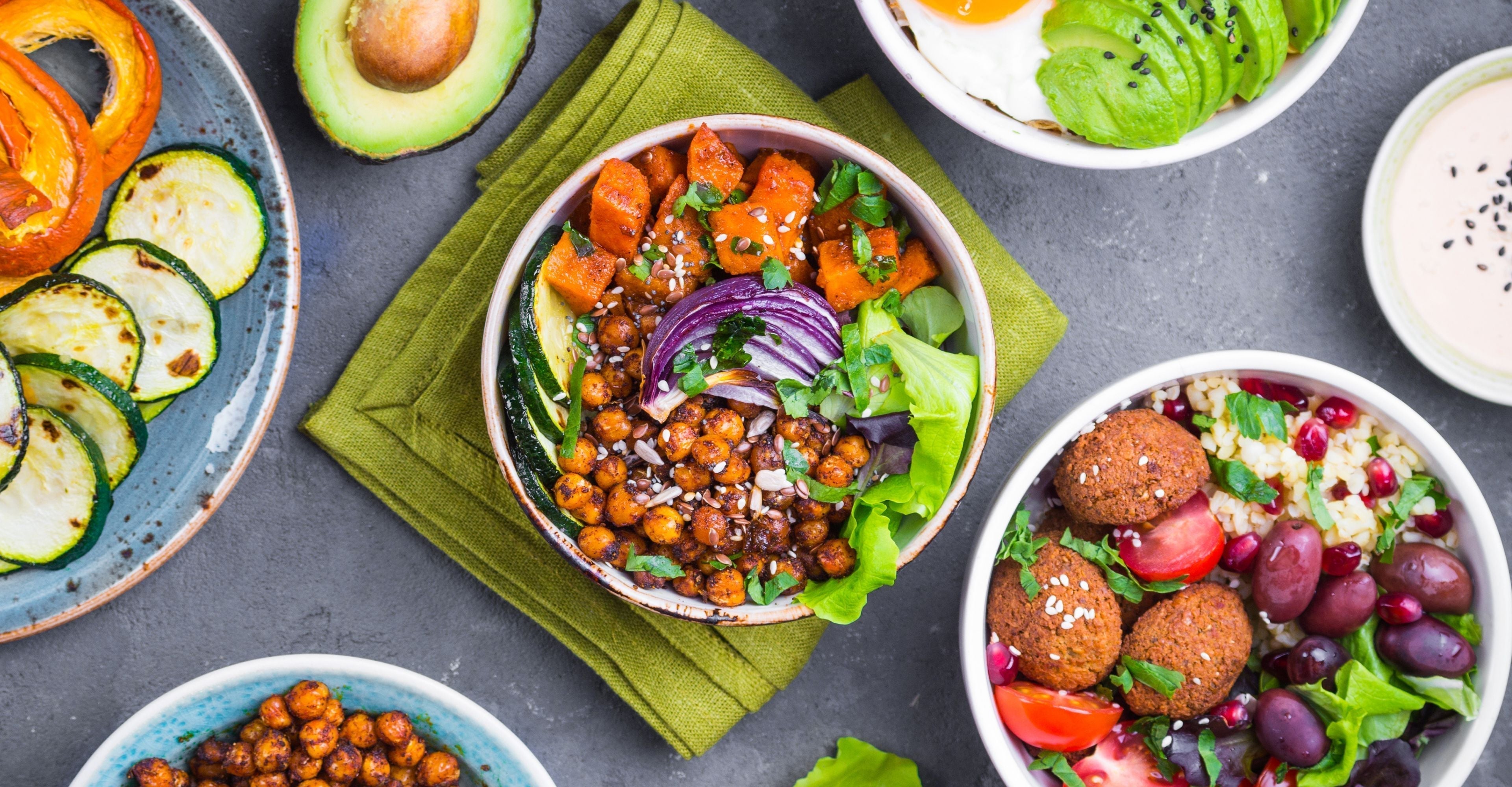 COCOES Understanding the Difference Between Vegan and Vegetarian Diets 